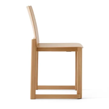 & Tradition - Allwood Side Chair AV35, lacquered oak