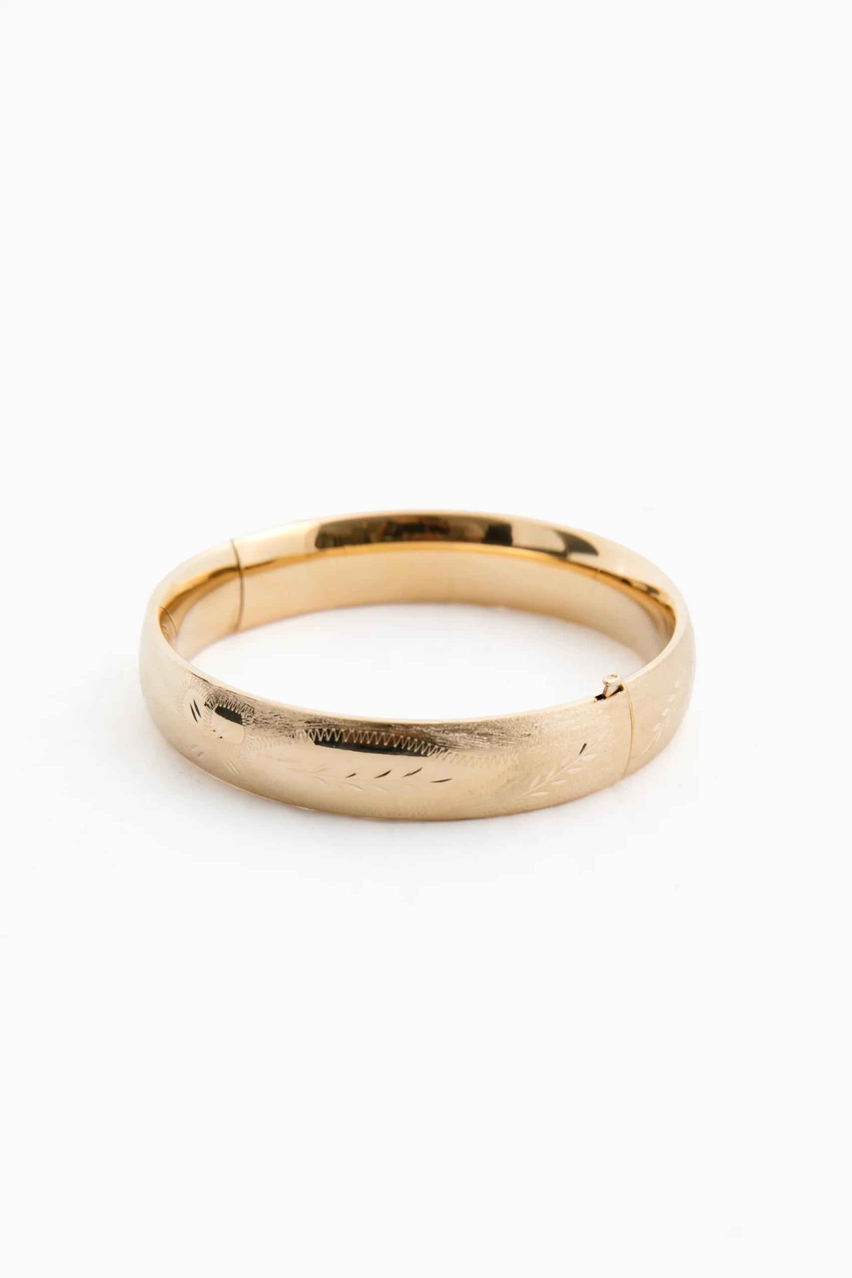 14k Yellow Gold Classic Etched Floral Bangle (.53"w)